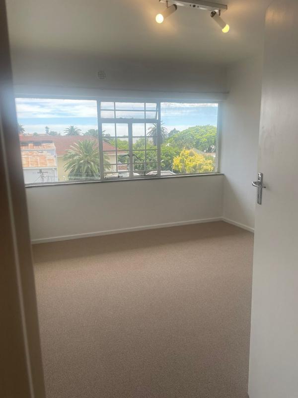 To Let 1 Bedroom Property for Rent in Rondebosch Western Cape